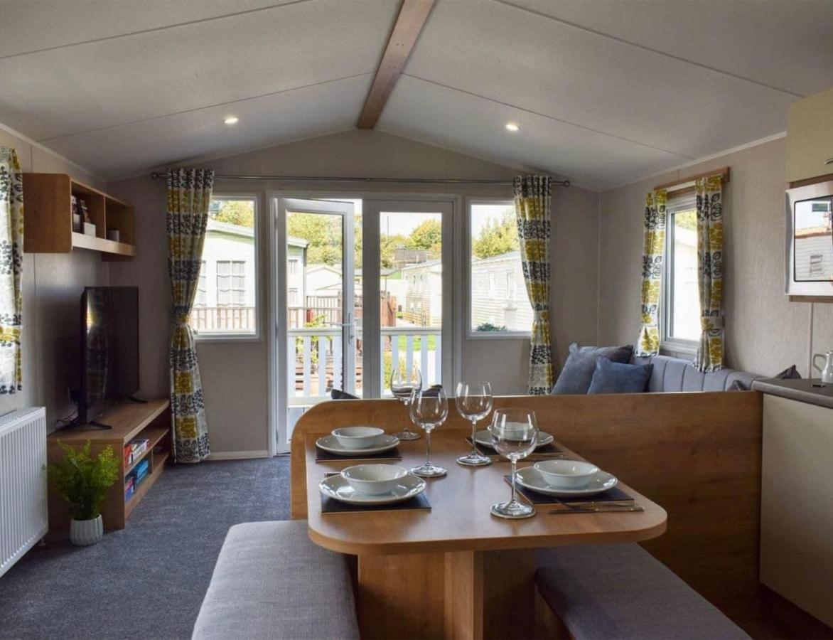 Brand New 2 Bedroom Lodge Perfect For Families 莫克姆 外观 照片